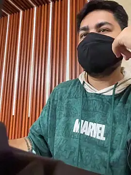 Show de BeastInBlackk na webcam