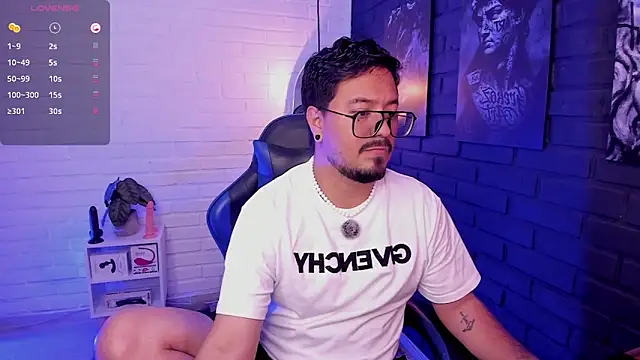 عرض كام DaviidEvans_