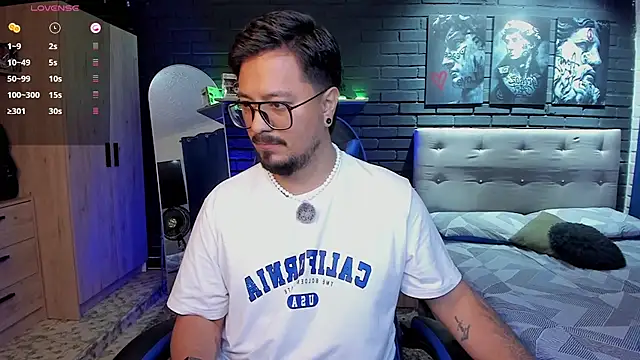 DaviidEvans_ Show Webcam