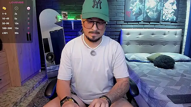 DaviidEvans_ Show Webcam
