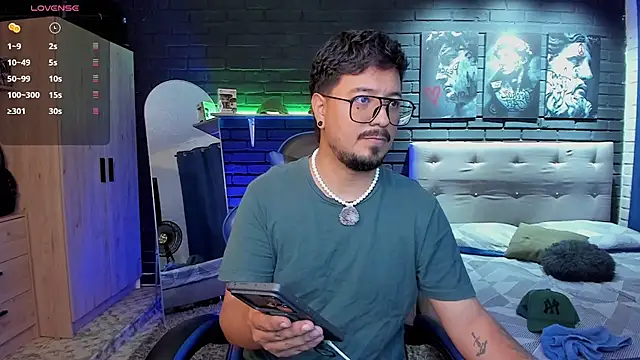 DaviidEvans_ Show Webcam