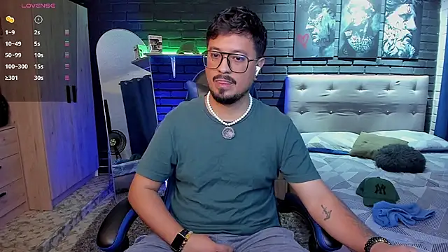 DaviidEvans_ Show Webcam