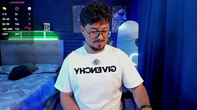 DaviidEvans_ Webcam show