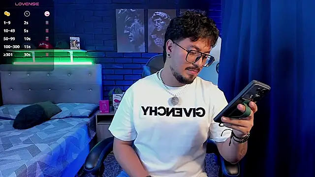 הופעת וובקאם של DaviidEvans_