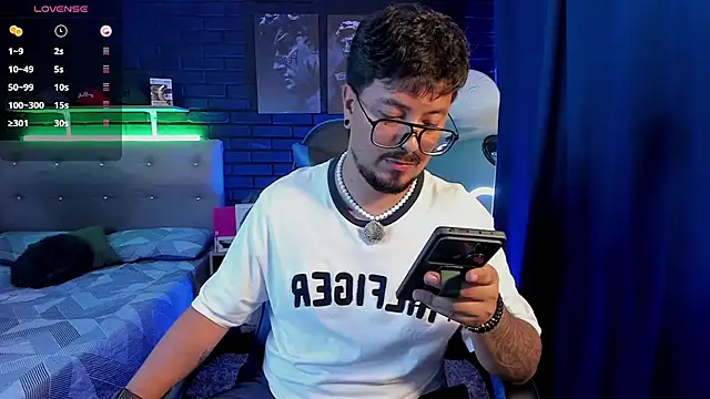 DaviidEvans_n Webbikameraesitys