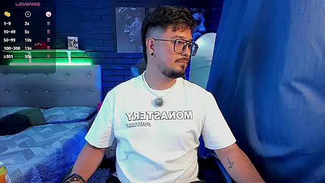 DaviidEvans_ Show Webcam