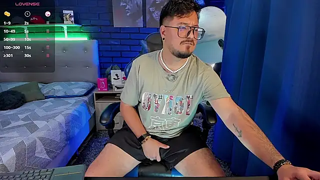 DaviidEvans_ Show Webcam