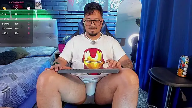 DaviidEvans_ Show Webcam