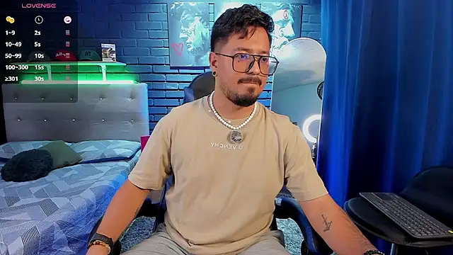 DaviidEvans_ Show Webcam