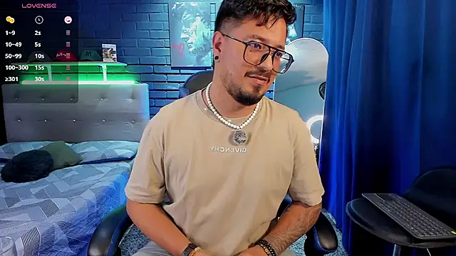 DaviidEvans_ Show Webcam