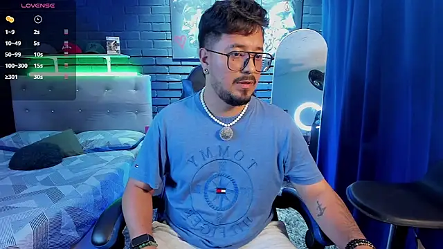 DaviidEvans_ webkamerás műsora