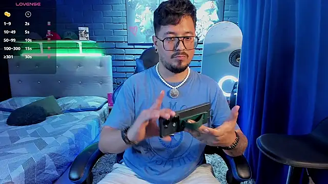 DaviidEvans_: вебкам-шоу