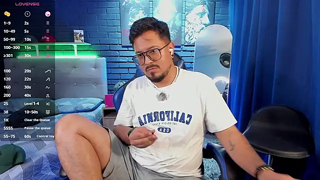 DaviidEvans_ Show Webcam