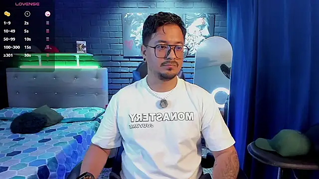 DaviidEvans_ Show Webcam