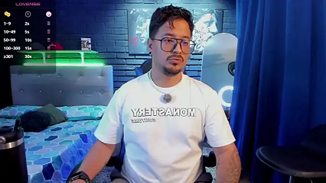 DaviidEvans_ Show Webcam