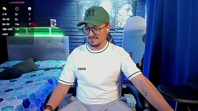 DaviidEvans_ Webcam Show