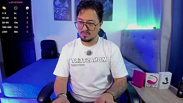 DaviidEvans_ webkamerás műsora