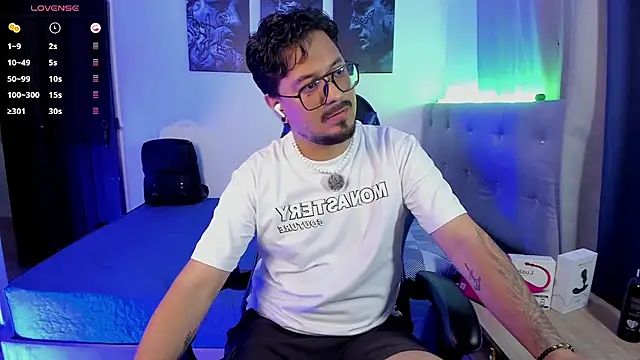 DaviidEvans_ Show Webcam