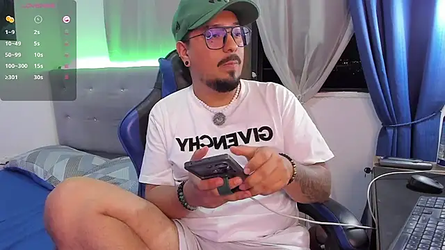 DaviidEvans_ Webcam show