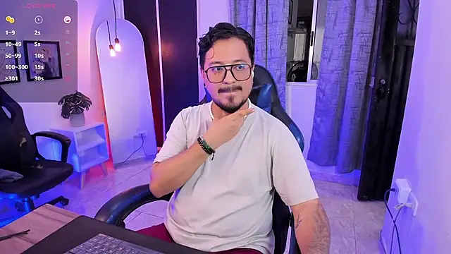 הופעת וובקאם של DaviidEvans_