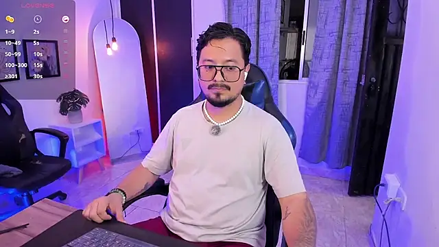 عرض كام DaviidEvans_