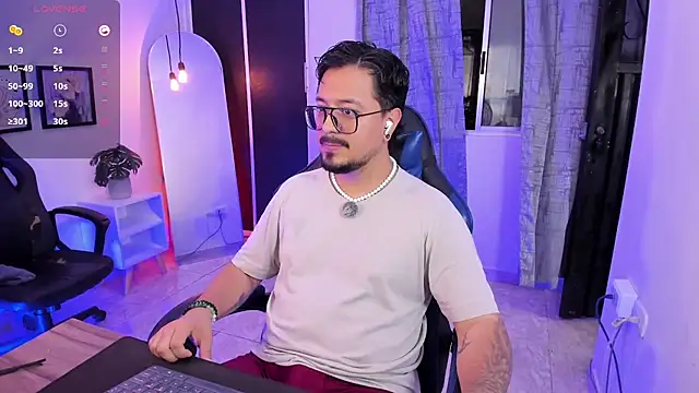 DaviidEvans_ Pertunjukan Webcam