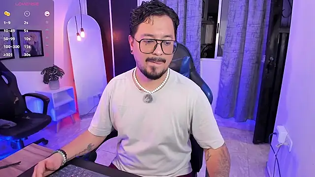 DaviidEvans_ Pertunjukan Webcam