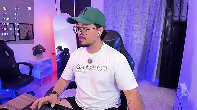 DaviidEvans_'s Webcam Show