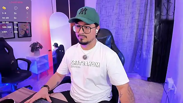 DaviidEvans_ Show Webcam