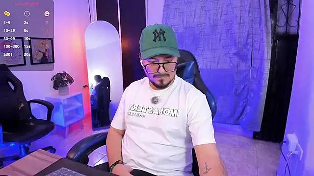 عرض كام DaviidEvans_