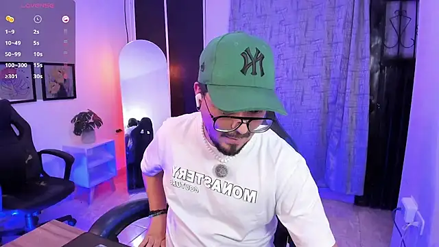 عرض كام DaviidEvans_