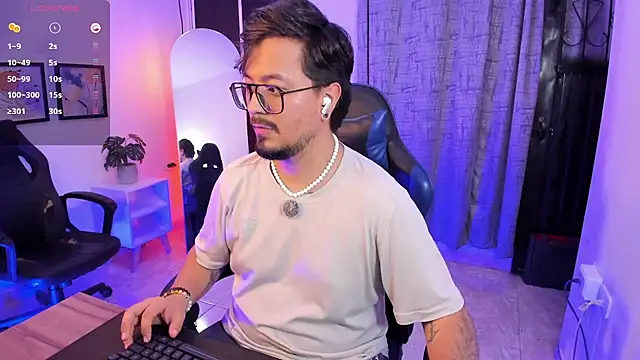 DaviidEvans_ Show Webcam