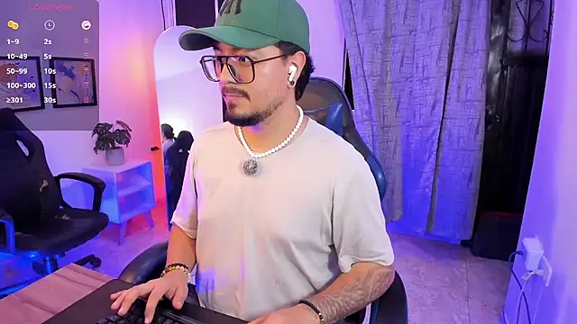 DaviidEvans_ Show Webcam