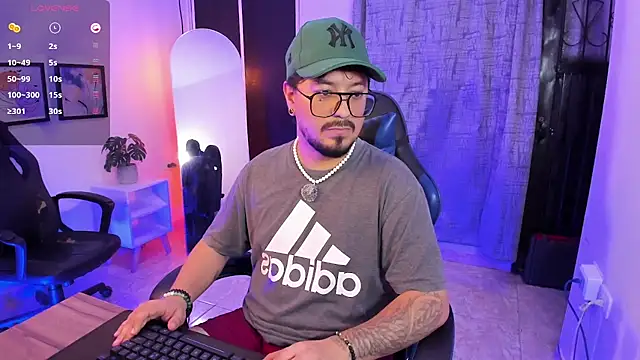 הופעת וובקאם של DaviidEvans_