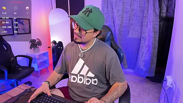 عرض كام DaviidEvans_