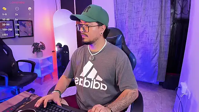 عرض كام DaviidEvans_