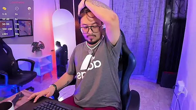 DaviidEvans_ Webcam Show