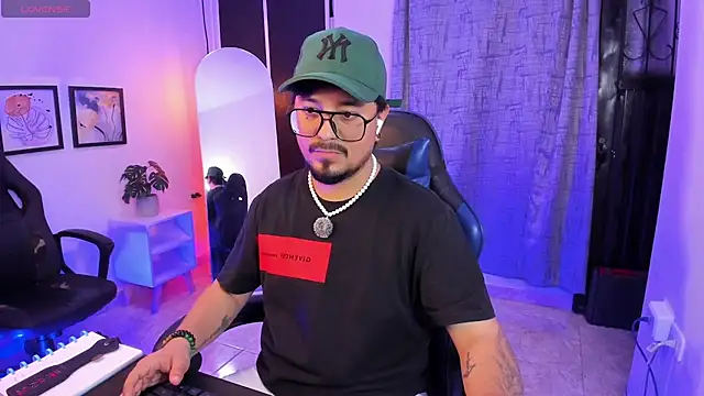 DaviidEvans_ Show Webcam
