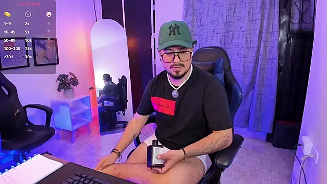 DaviidEvans_ Show Webcam