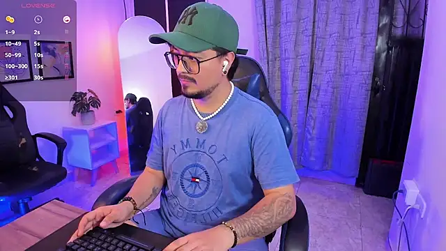DaviidEvans_ Шоу с уебкамера