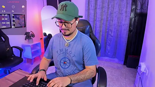 عرض كام DaviidEvans_