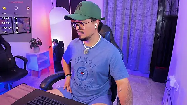 DaviidEvans_ Show Webcam