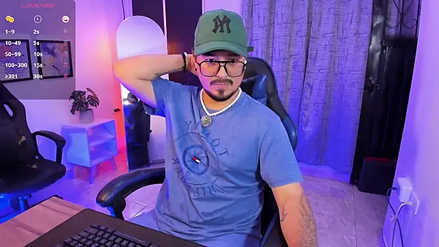 عرض كام DaviidEvans_