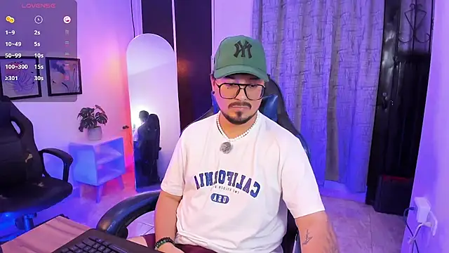 عرض كام DaviidEvans_