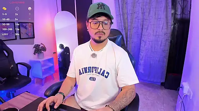 DaviidEvans_ Show Webcam