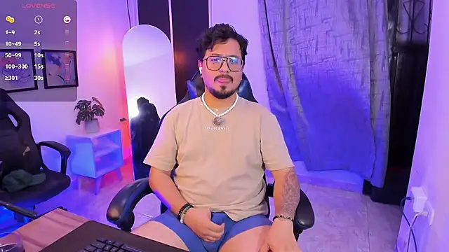 DaviidEvans_ Chat XXX in diretta