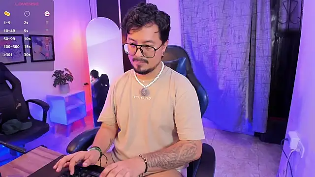 عرض كام DaviidEvans_