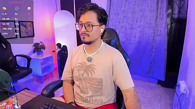 DaviidEvans_ Pertunjukan Webcam