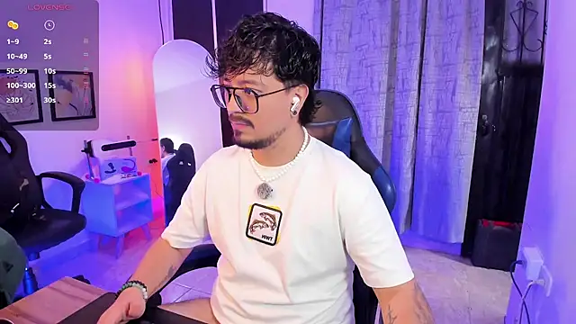 عرض كام DaviidEvans_