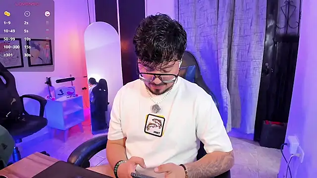 DaviidEvans_n Webbikameraesitys
